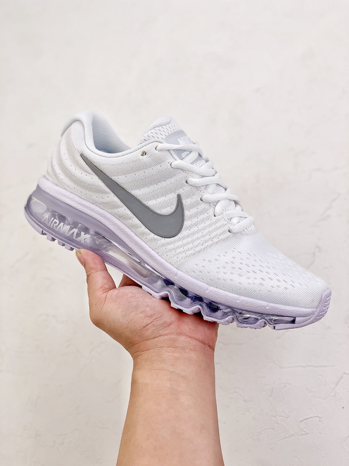 NIKE AIR MAX 2017.- blancas