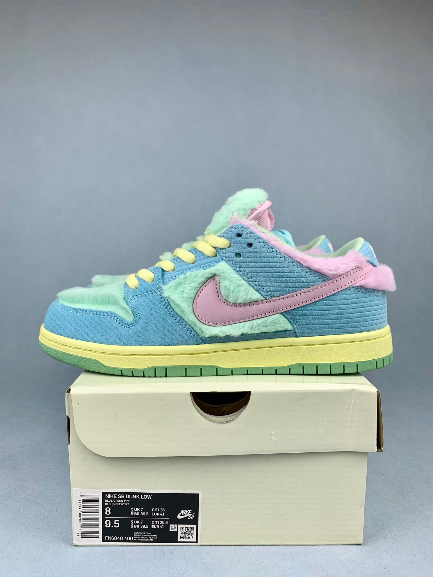 Nike SB Dunk Low "VISTY"