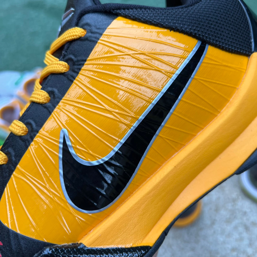 Nike Zoom Kobe 5 Bruce Lee - Negro y Amarillo