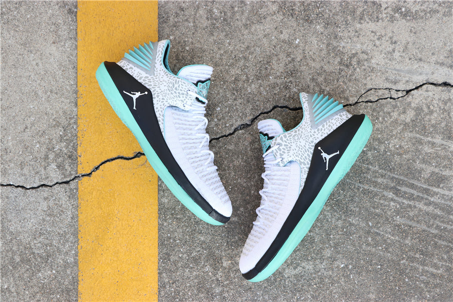 Air Jordan 32 Low "Jade"