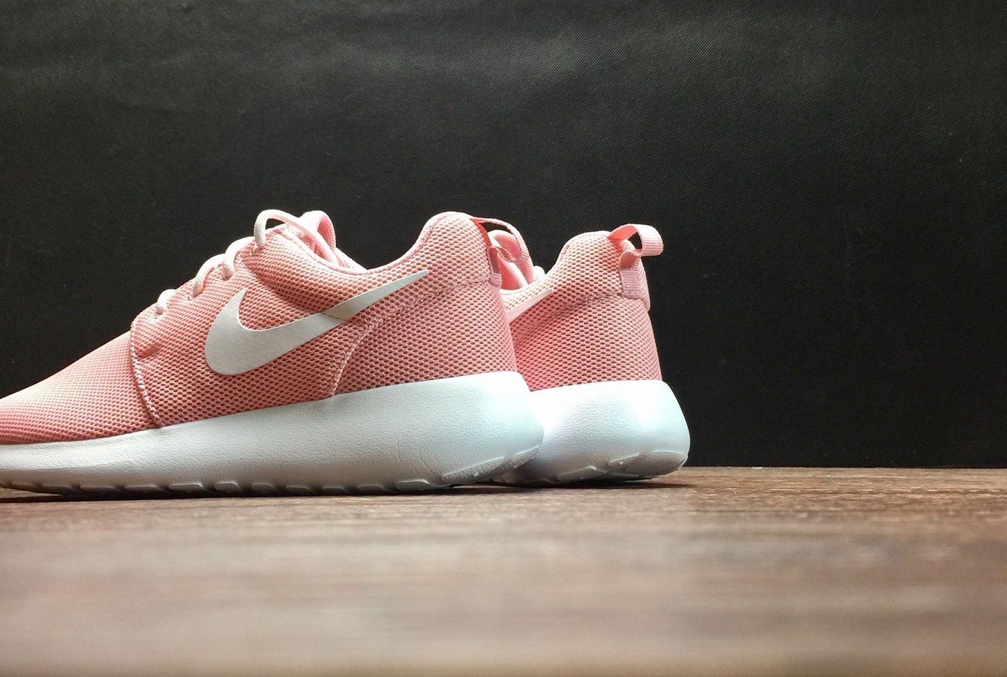 Nike Roshe Run One.- rosas