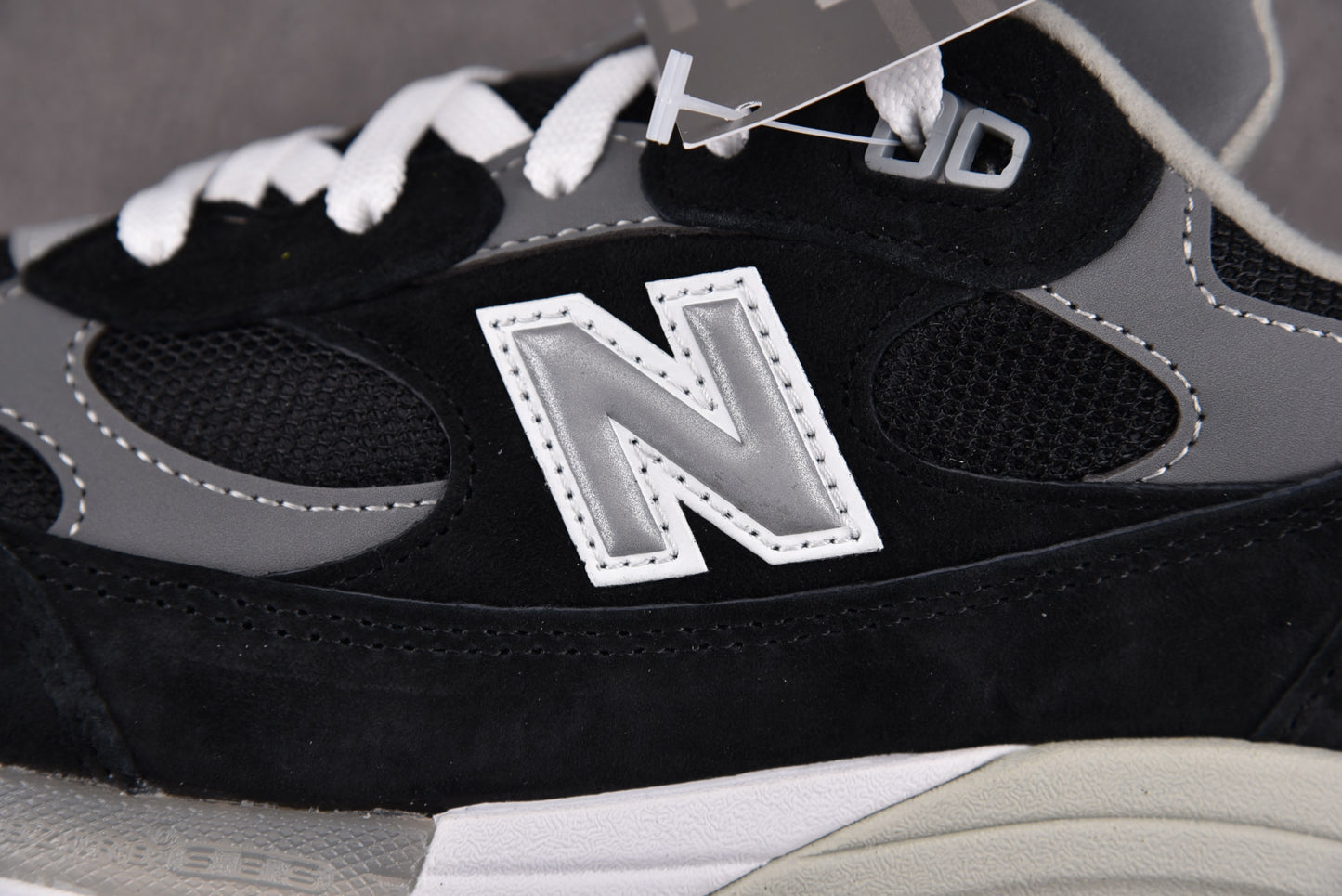 New Balance 992 Negro Gris