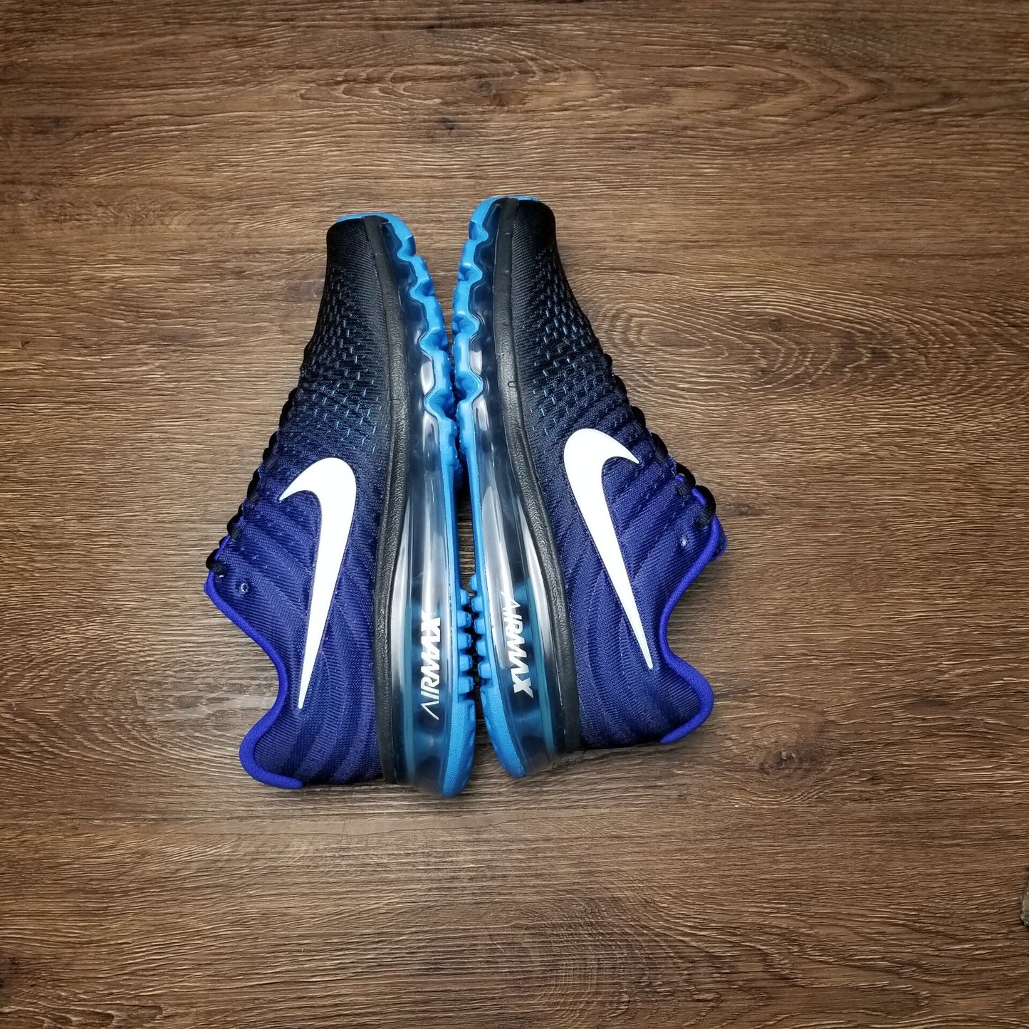 Nike air max 2017.- azules y negras