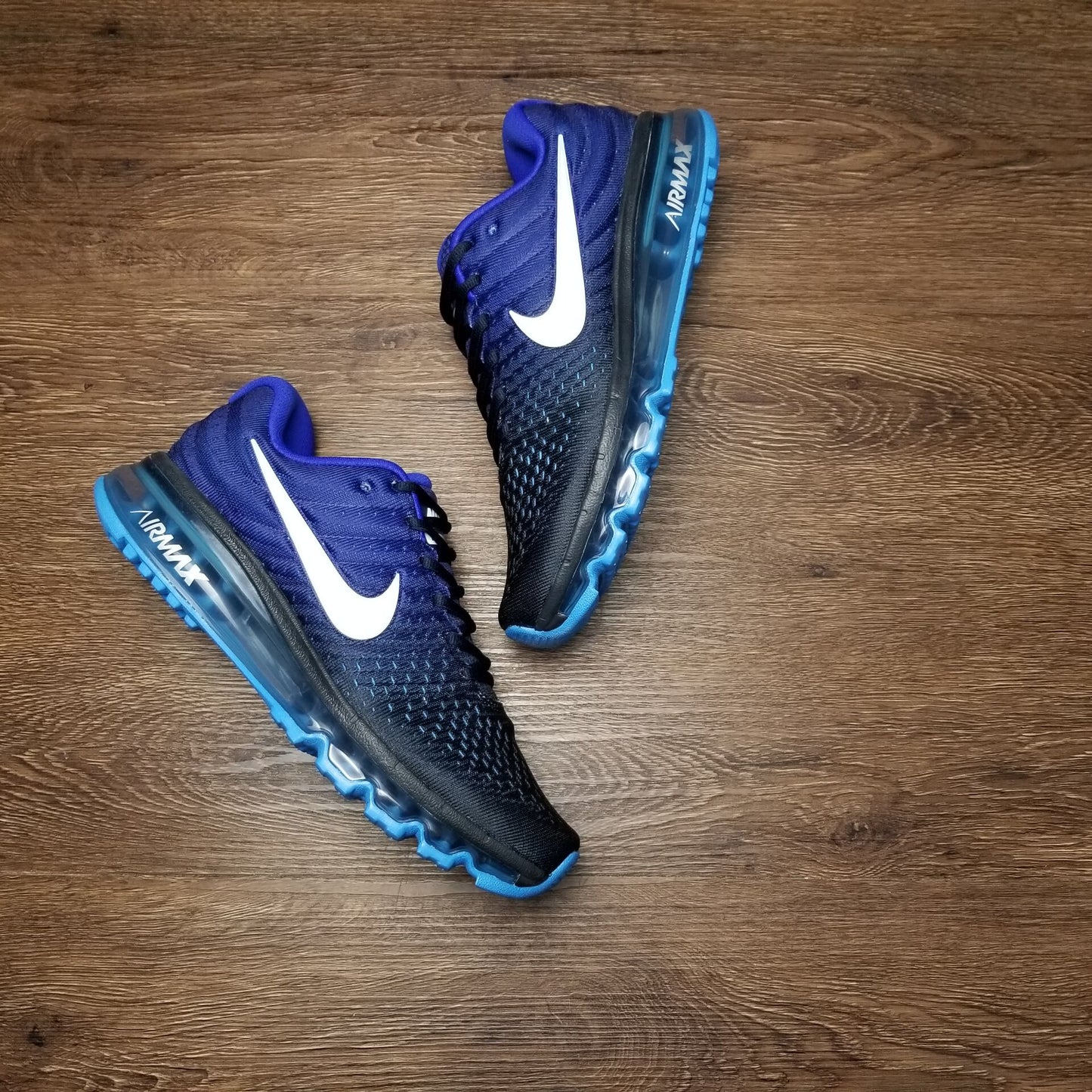 Nike air max 2017.- azules y negras