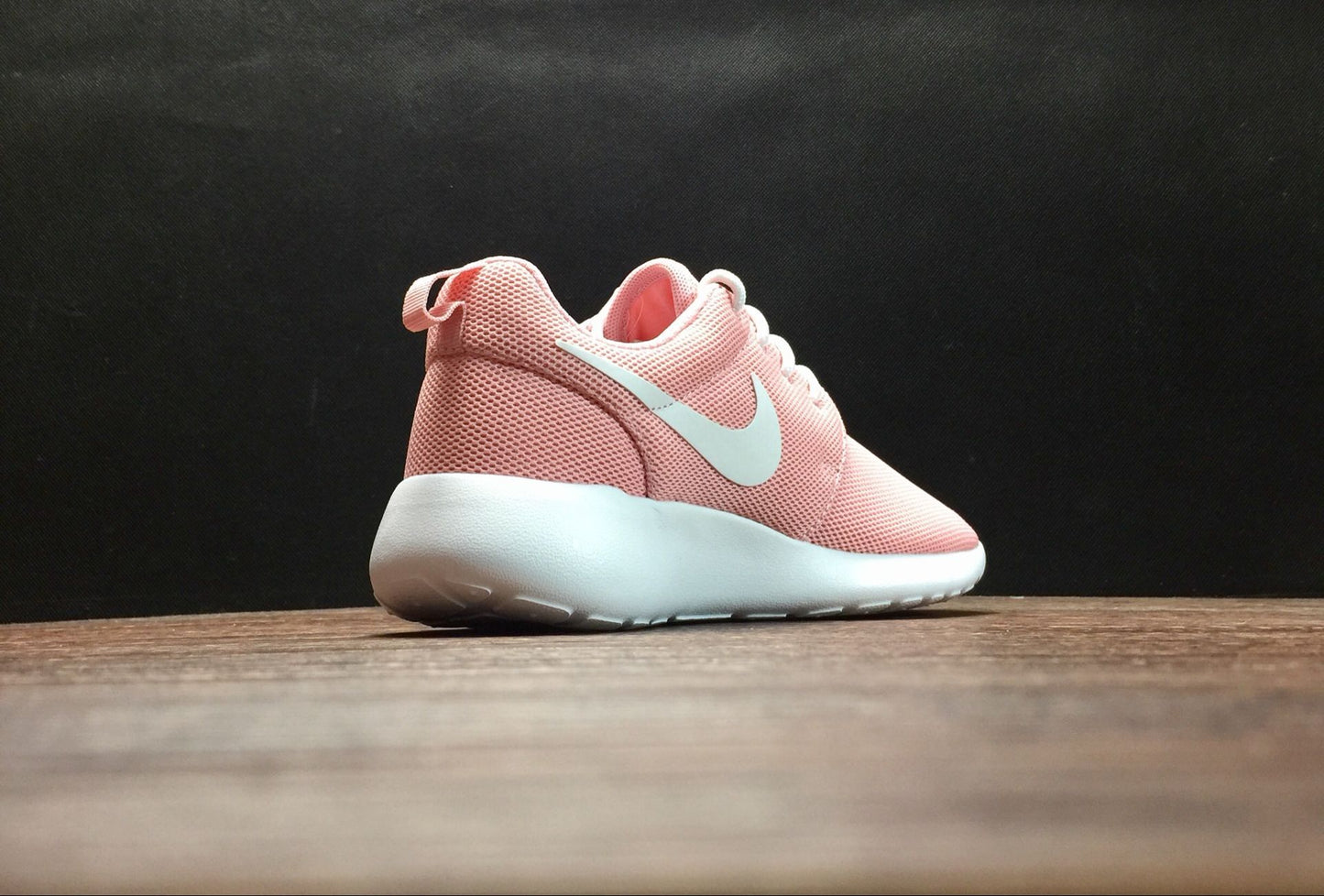 Nike Roshe Run One.- rosas