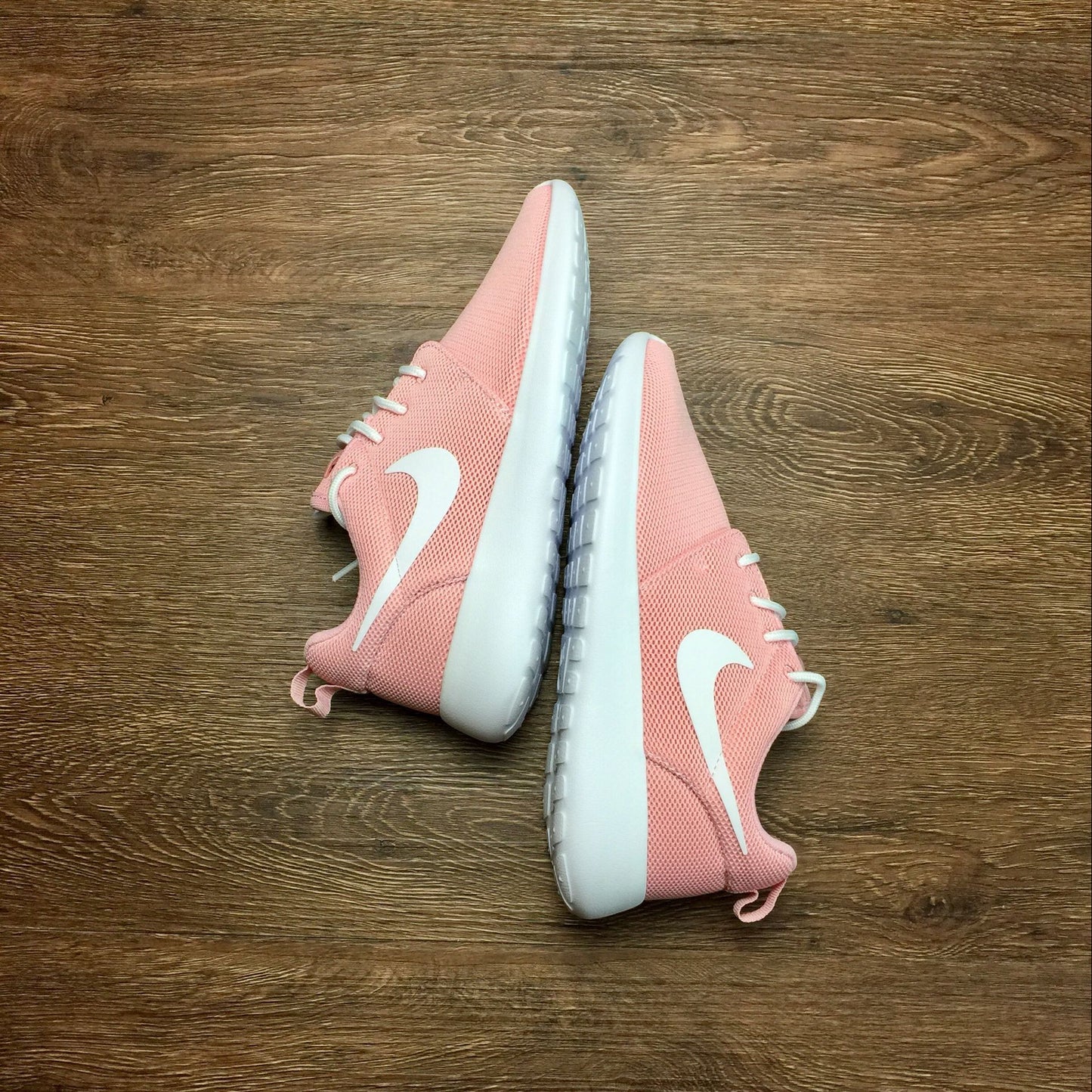 Nike Roshe Run One.- rosas