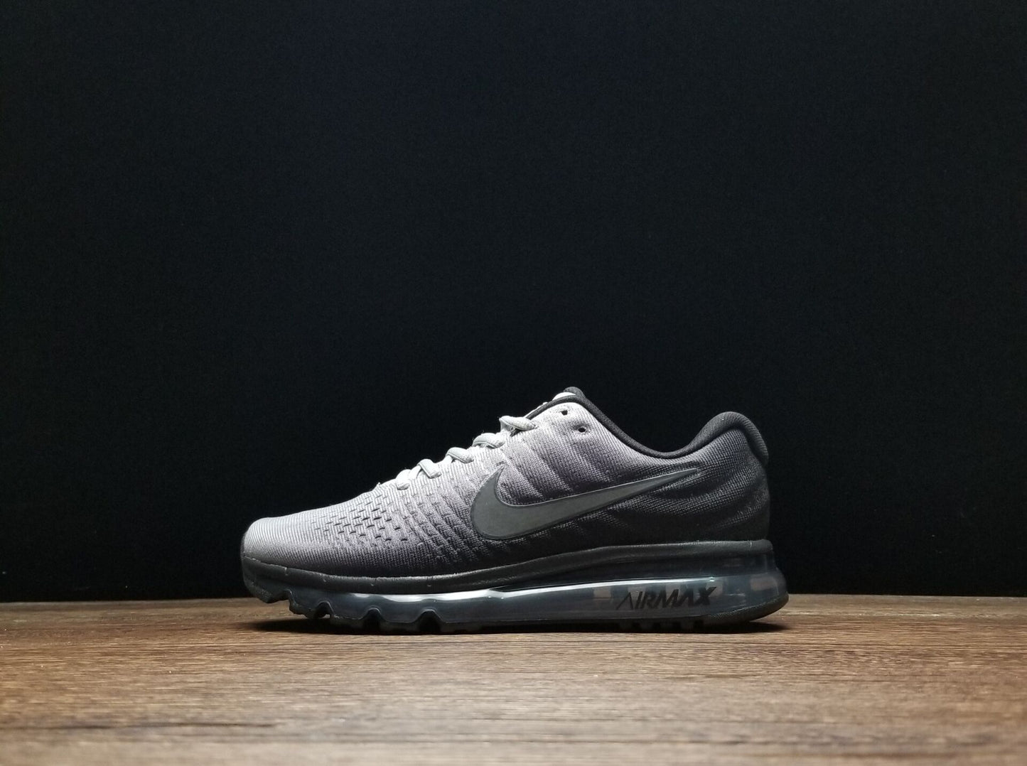 Nike air max 2017.- blancas y grises