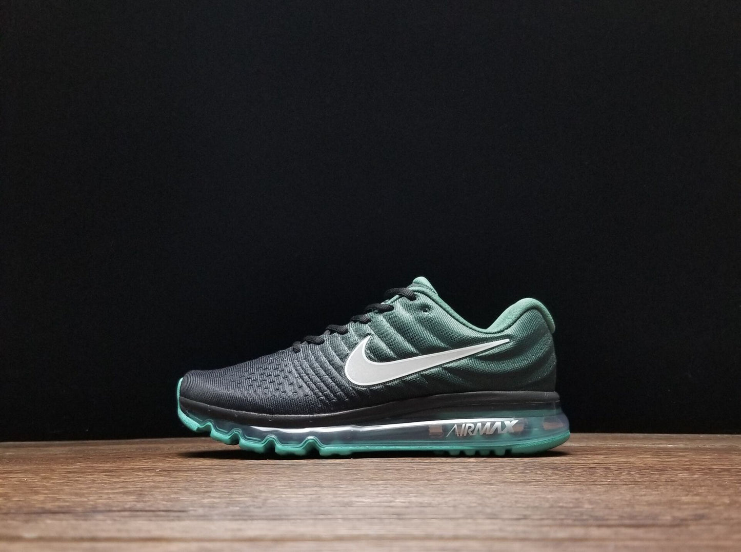 Nike air max 2017.- negras y verdes