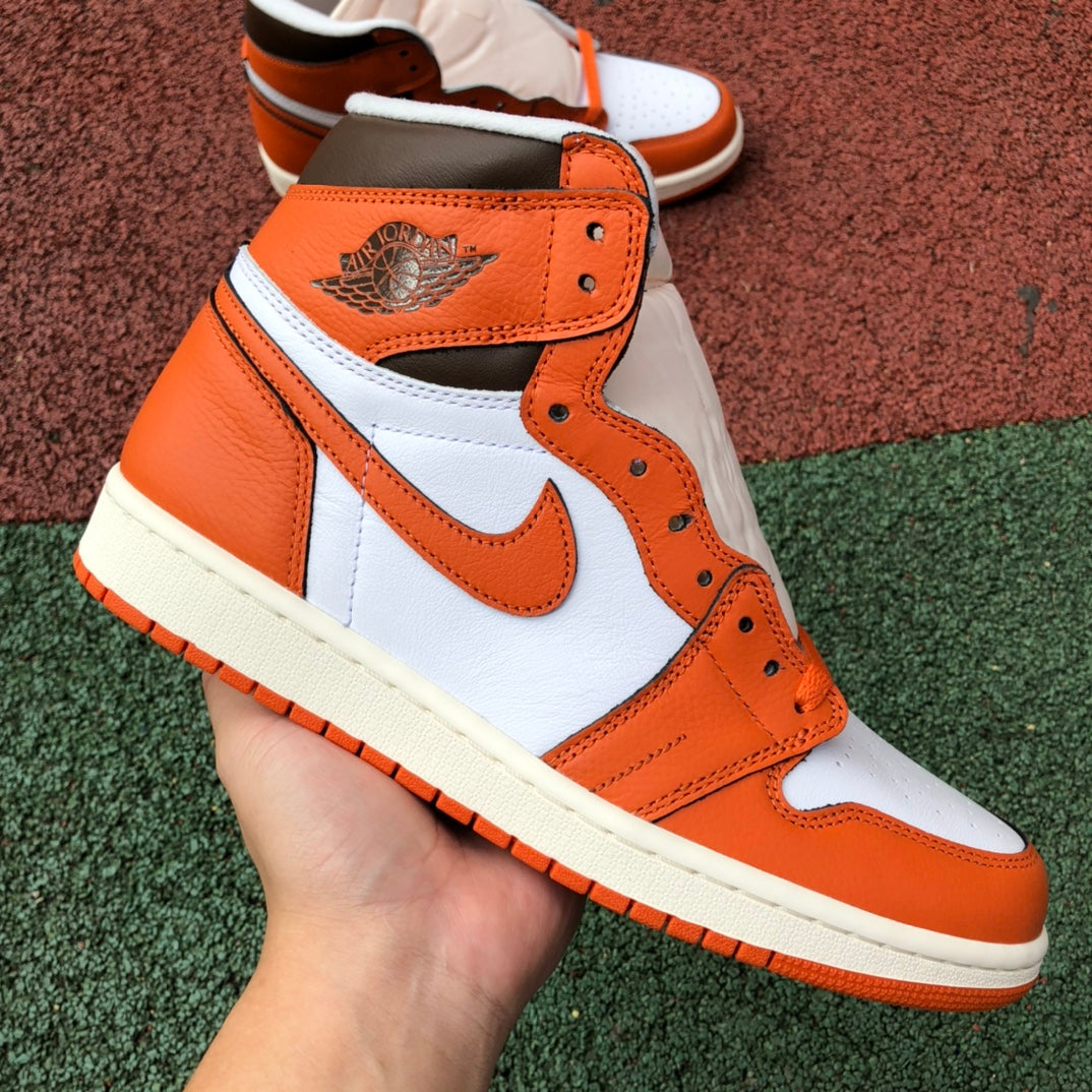 Air Jordan Starfish AJ1 .- blancas y naranjas