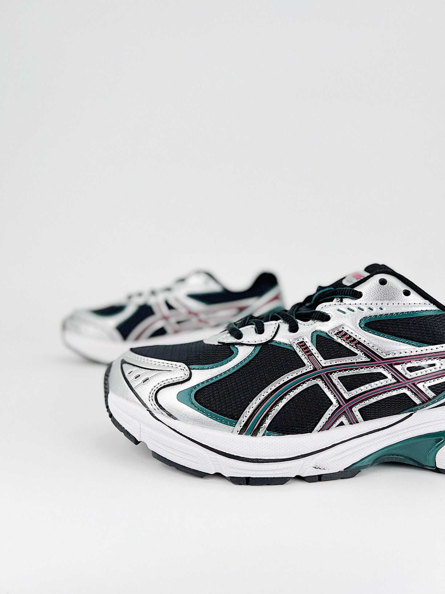 Asics GT-2160.- negro y verde