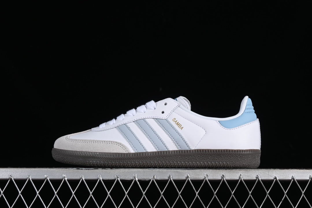 Adidas samba.- blancas y azules