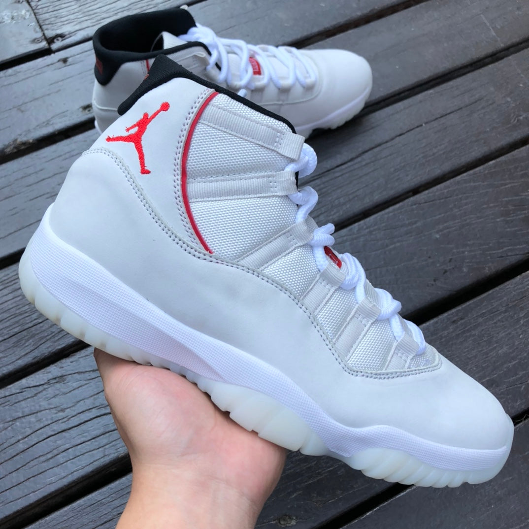 Air Jordan 11 Platinum Tint "Bugs Bunny"