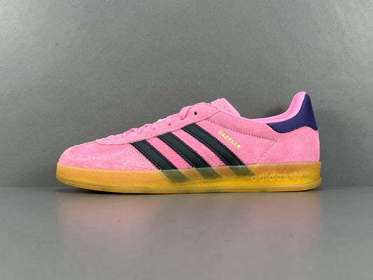 Adidas gazelle.- rosas y negras