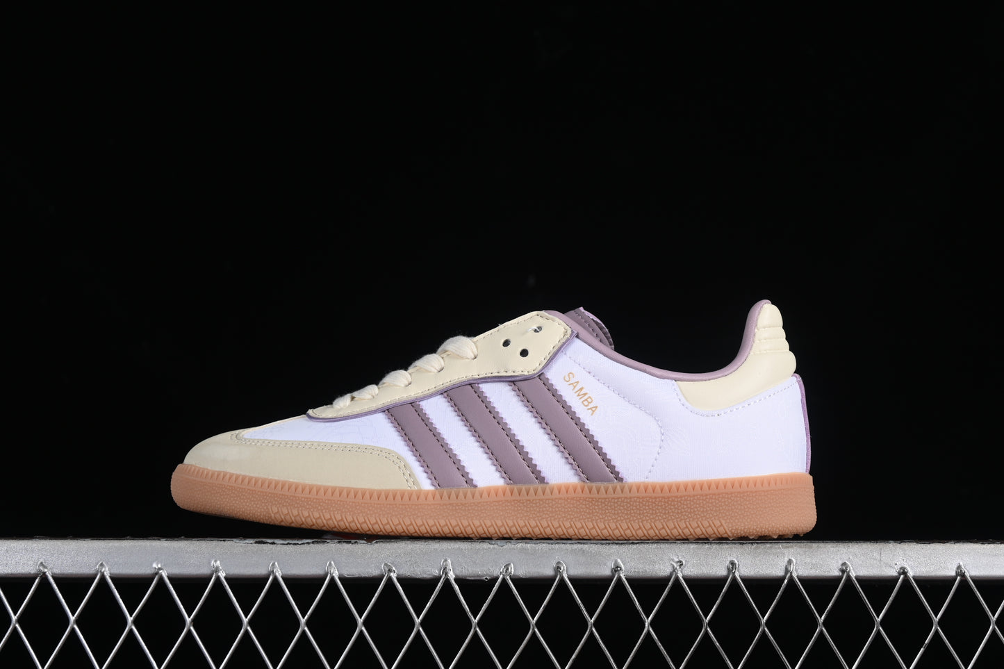 Adidas samba.- blancas, marrones y beige