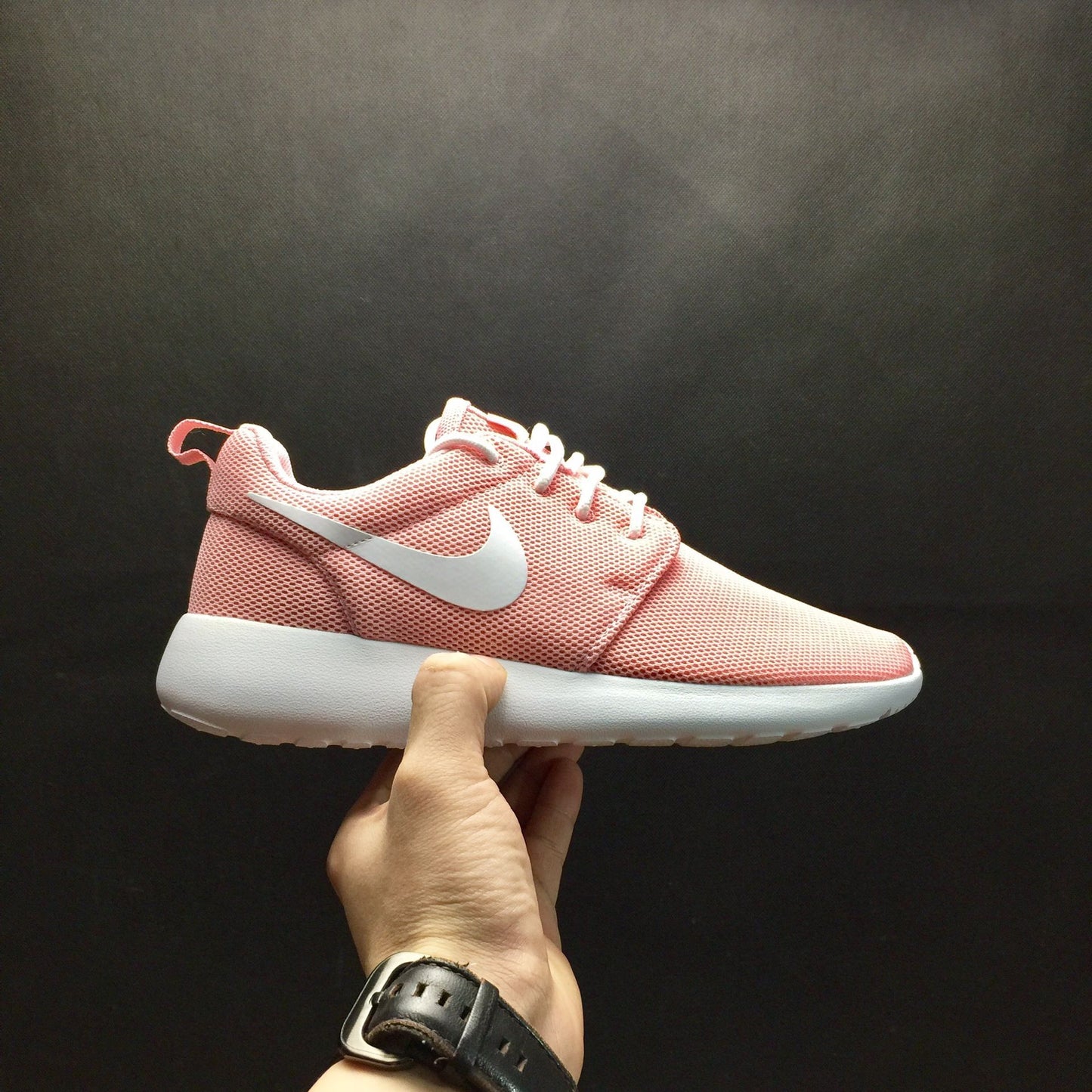 Nike Roshe Run One.- rosas