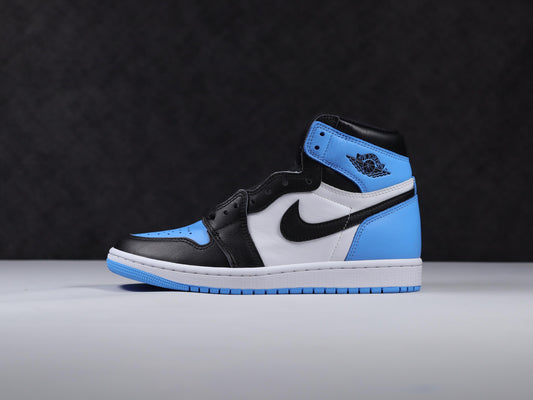 Air Jordan 1.- azules, negras, y blancas