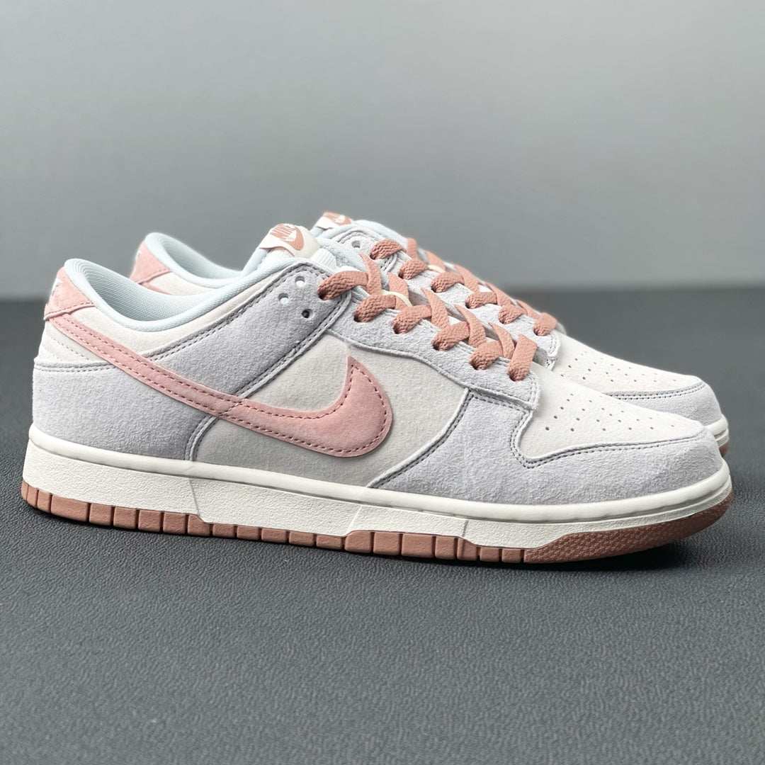 Nike SB Dunk Low "Pink Stone Rose"