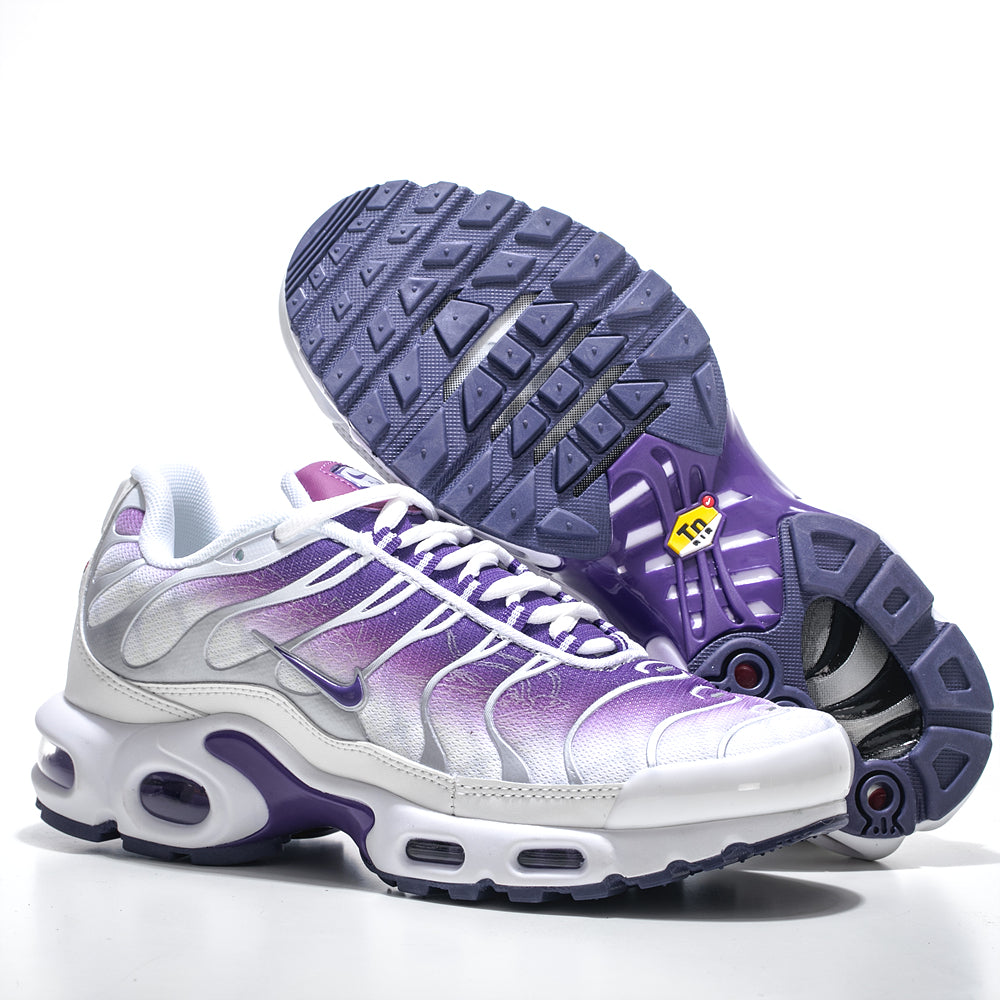 ¡Atrevete con las Nike TN Blancas y Moradas!