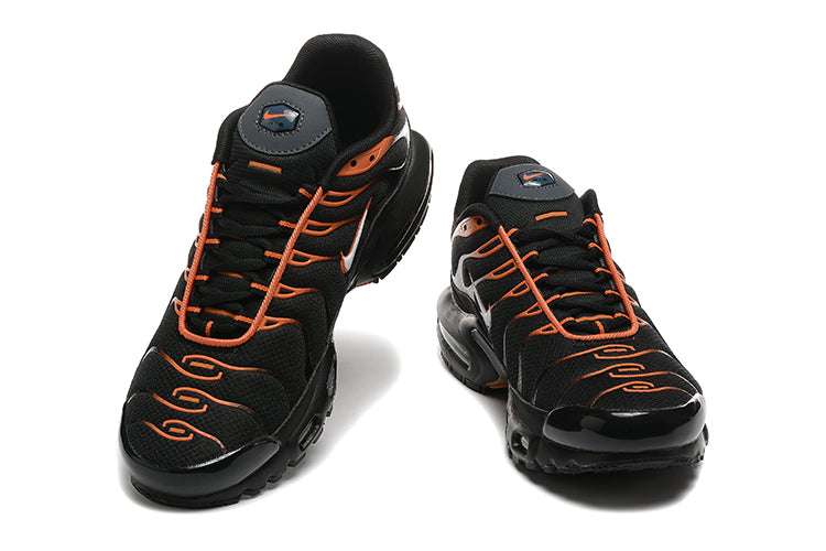 Nike TN - Zapatillas Negras y Naranjas