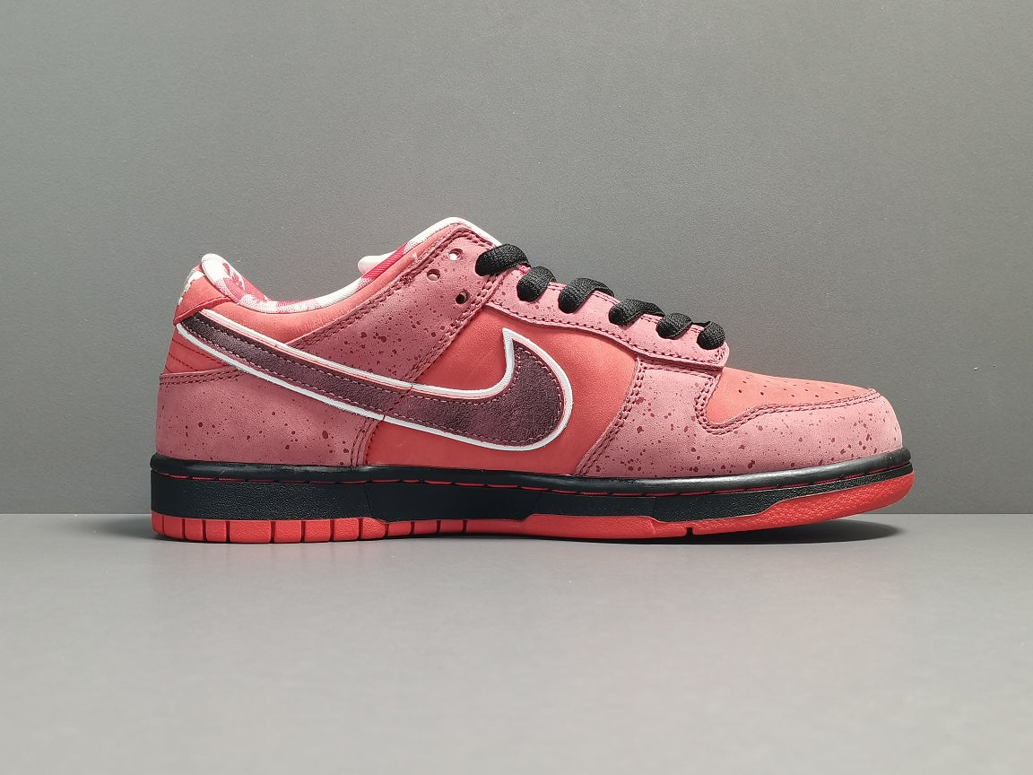 Nike SB Dunk Low "Red"