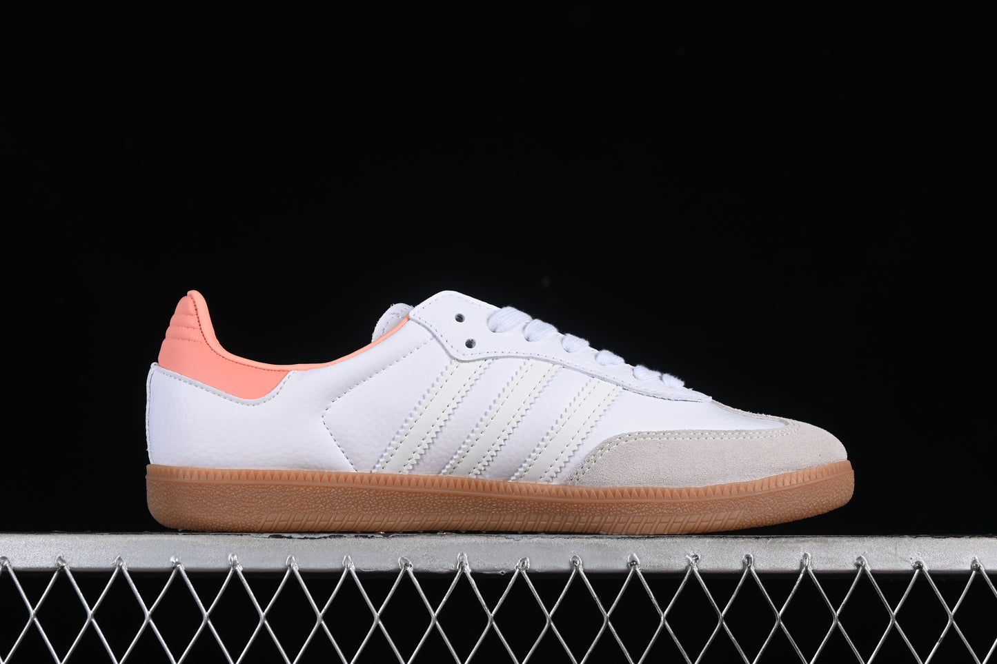 Adidas samba.- blancas, naranjas y grises