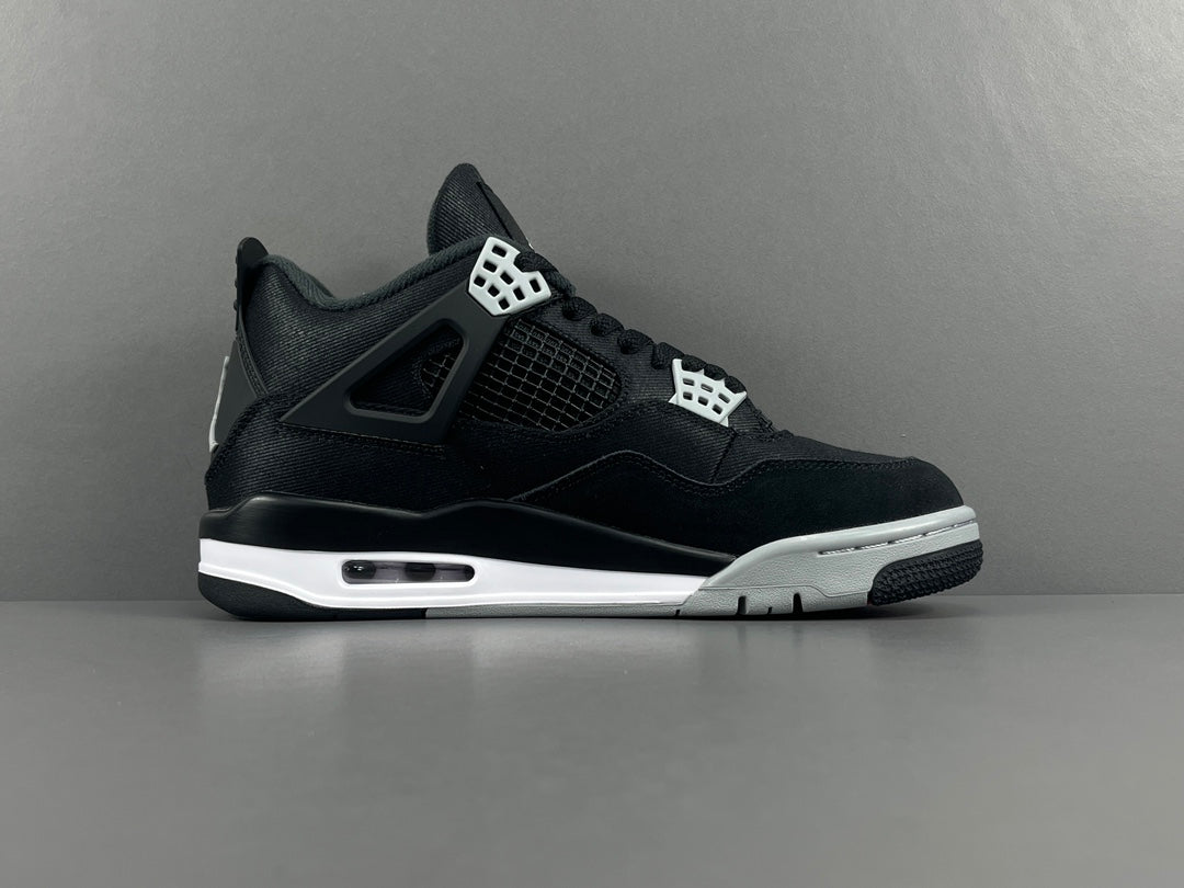 Air Jordan 4 Retro SE "Black Canvas"