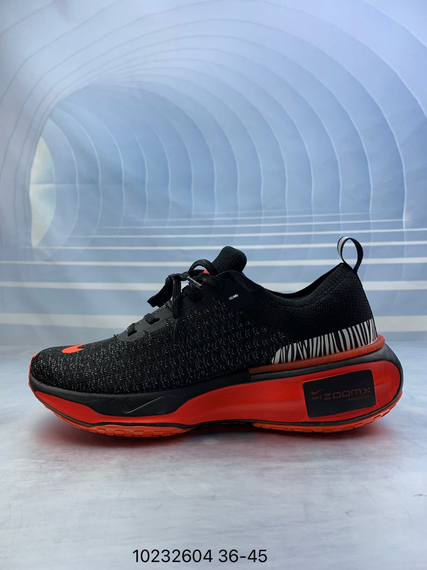 Nike Invincible 3 "Negro/Rojo"