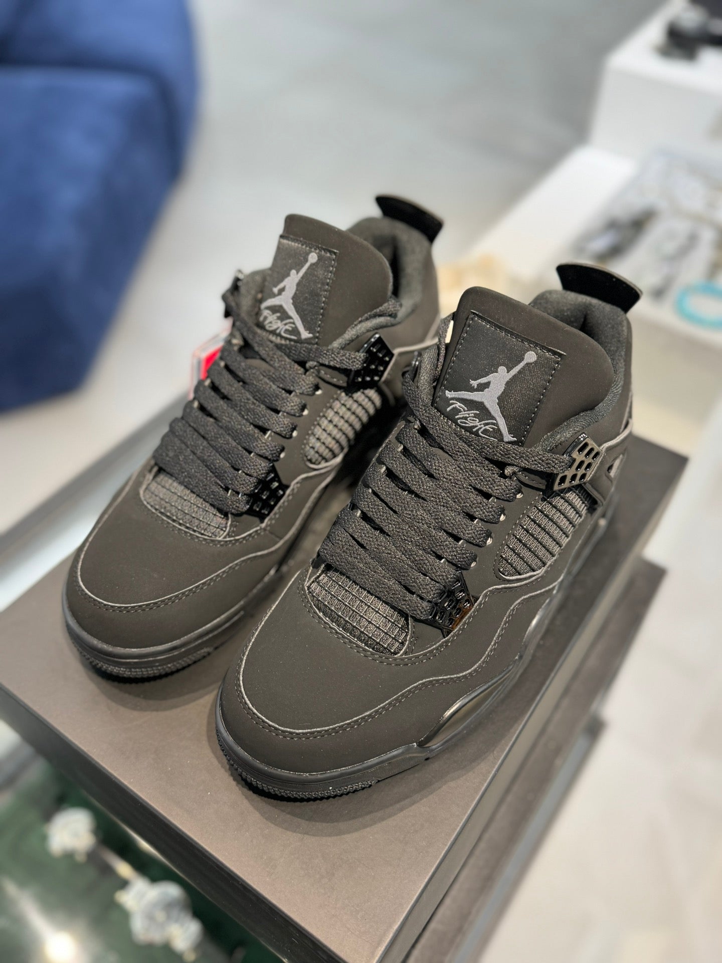 Air Jordan 4 Retro "Black Cat"