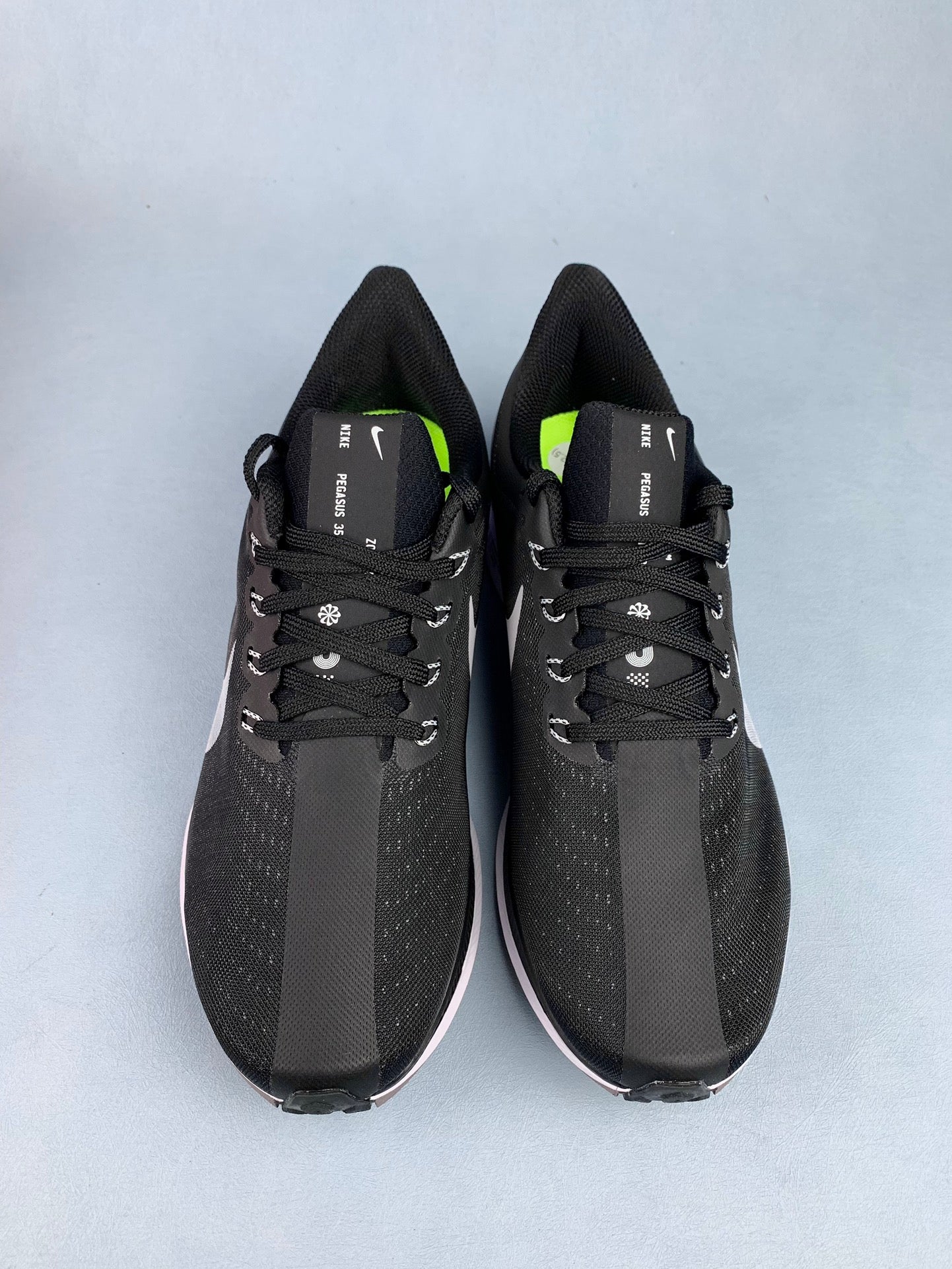 Nike Pegasus 35 Turbo: negras