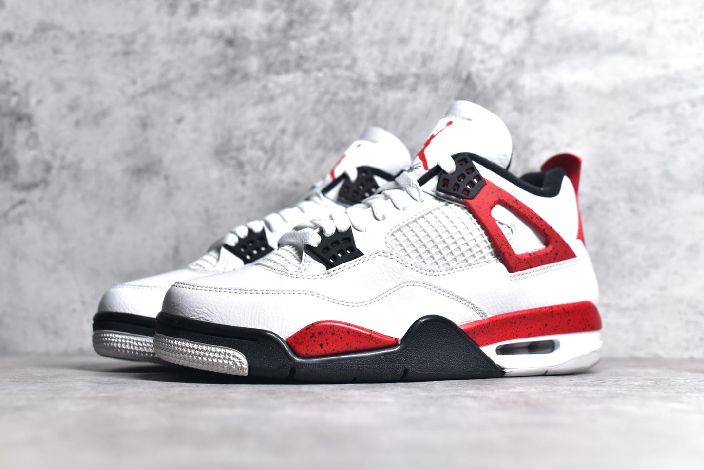 Air Jordan 4 "Red Cement"