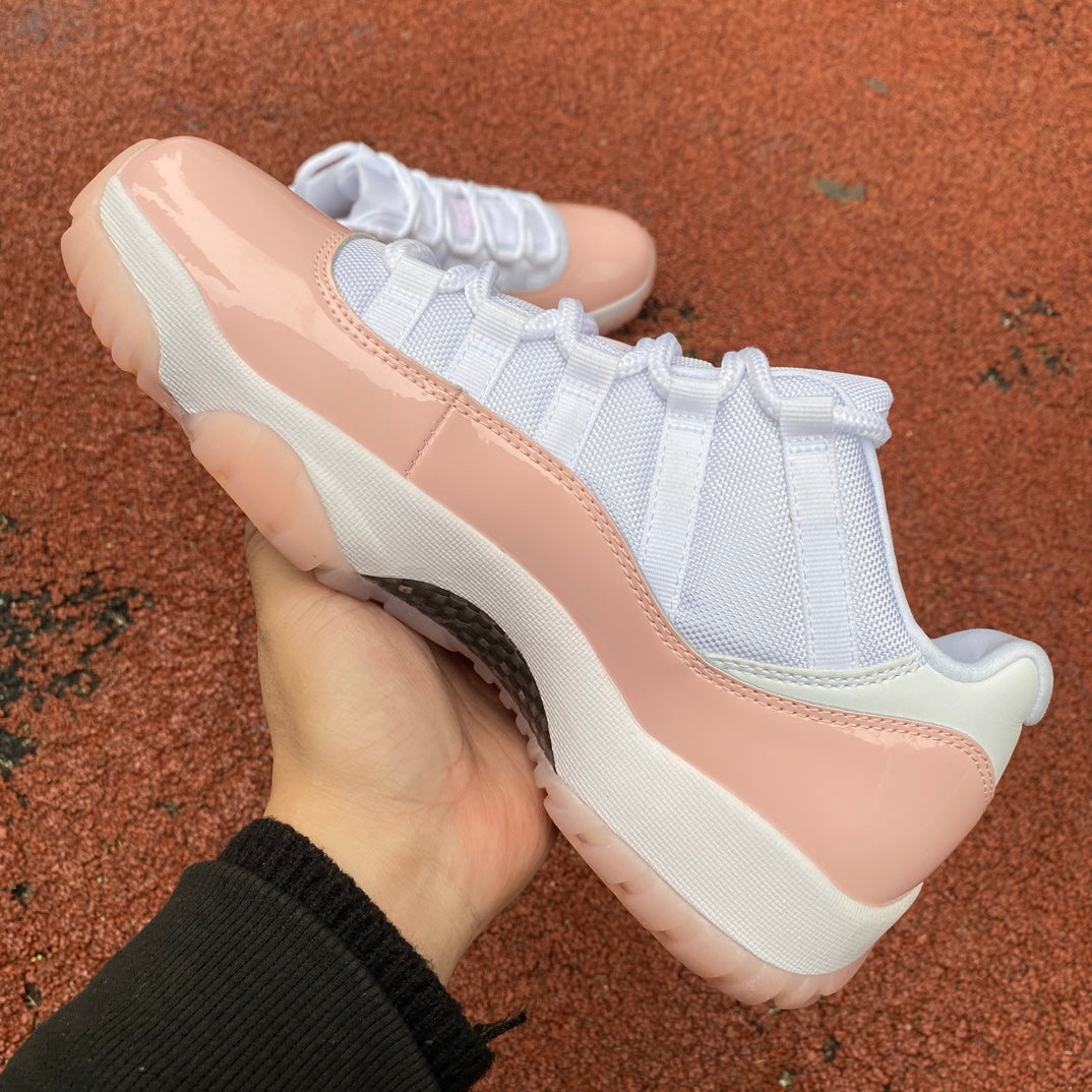 Air Jordan 11 Low Mujer “Rosa Leyenda”