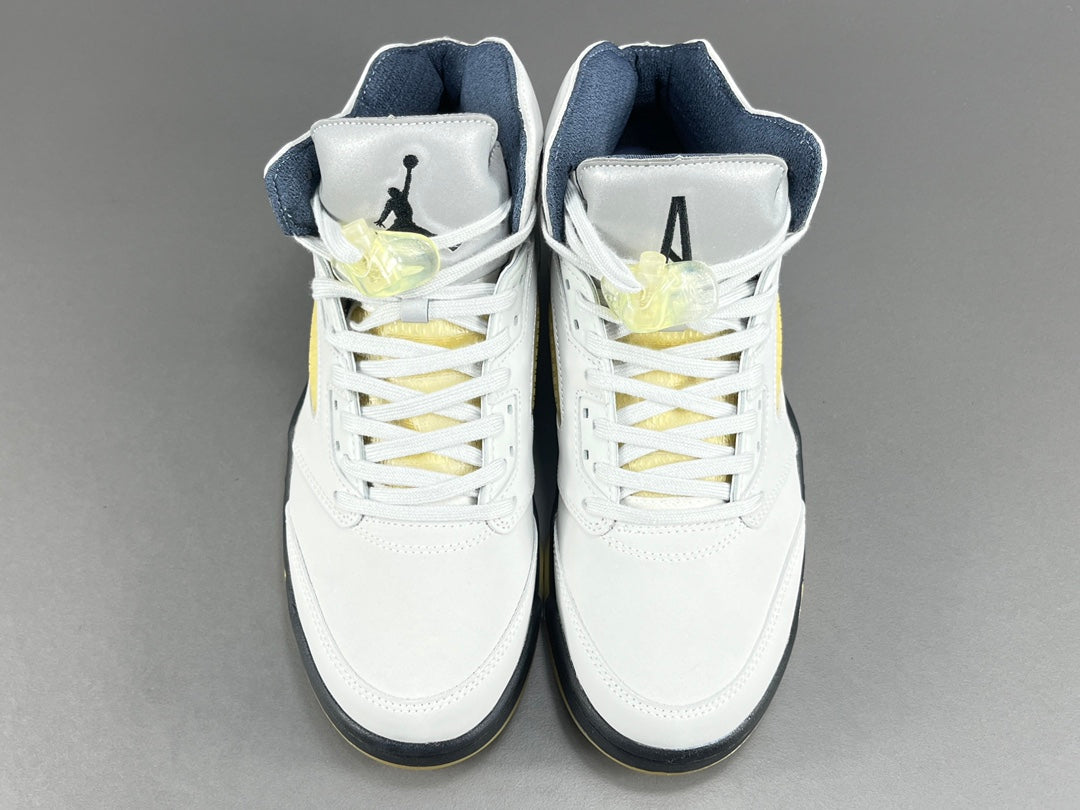 Air Jordan 5 "Photon Dust"