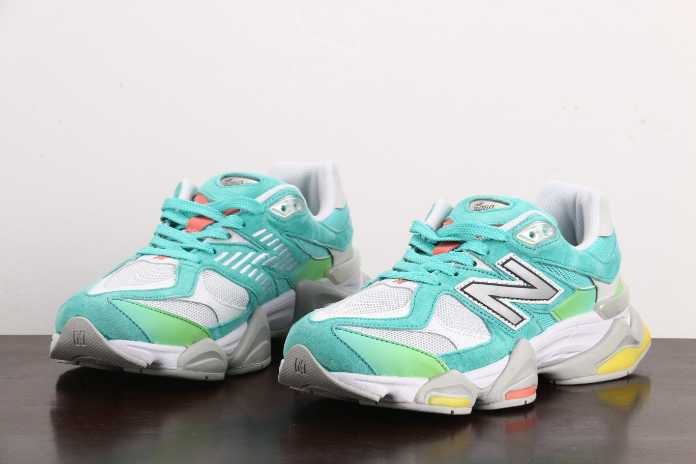 New Balance NB9060.- Joe Freshgoods