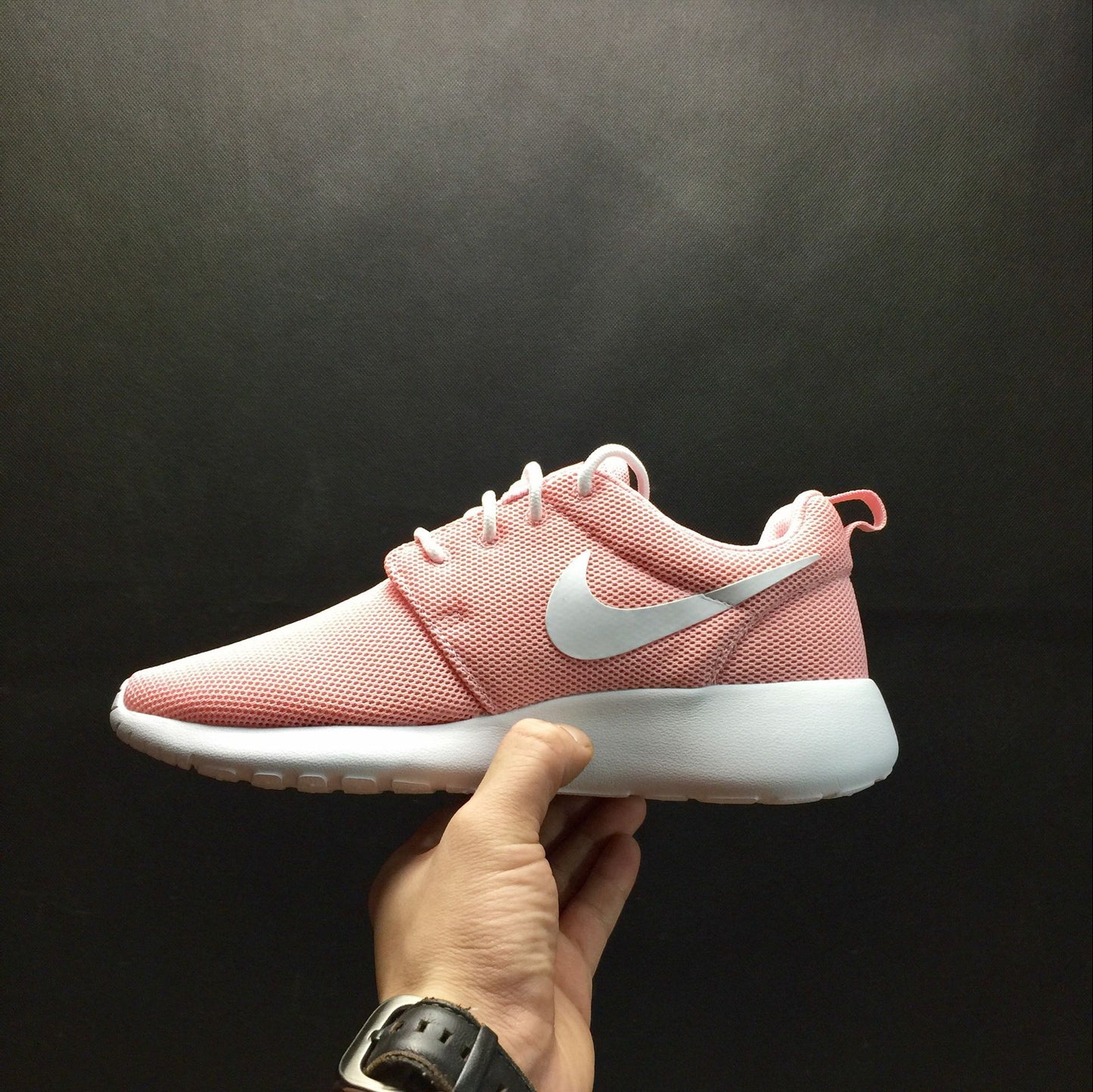 Nike Roshe Run One.- rosas