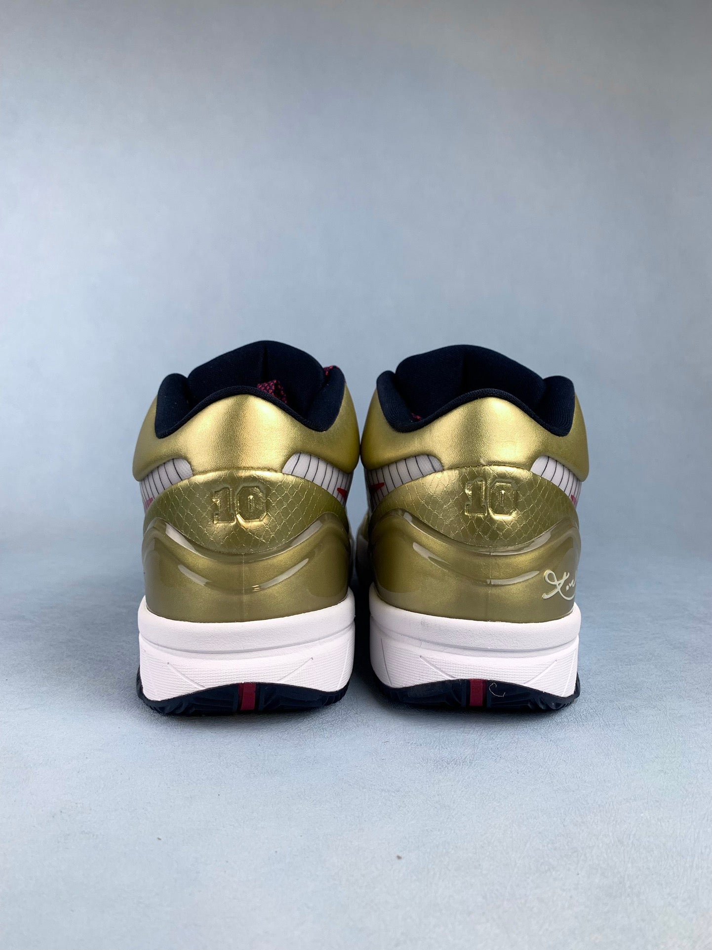 Nike Zoom Kobe 4 “Gold Medal”