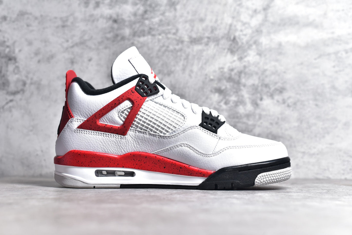 Air Jordan 4 "Red Cement"