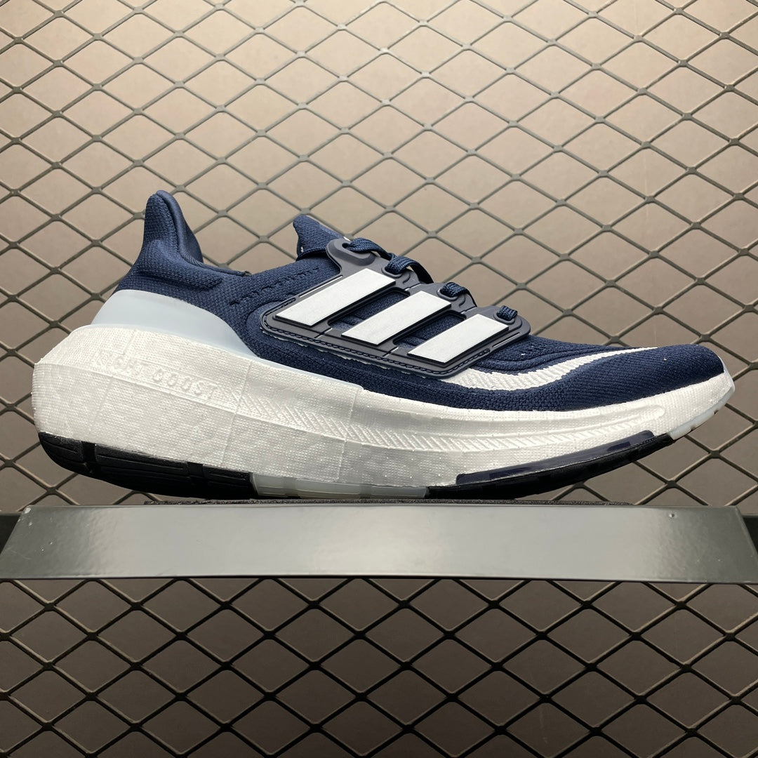 Adidas Ultra Boost Light UB23 azul marino