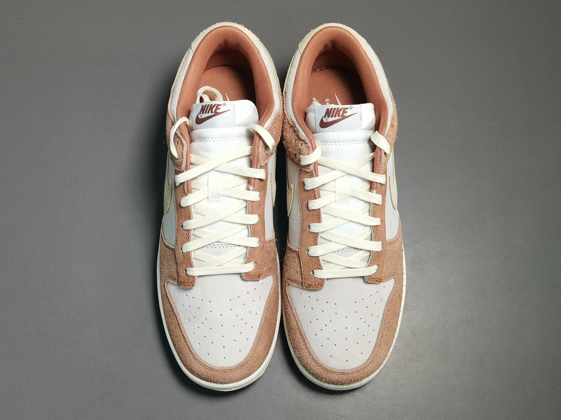 Nike SB Dunk Low "Milk Tea"