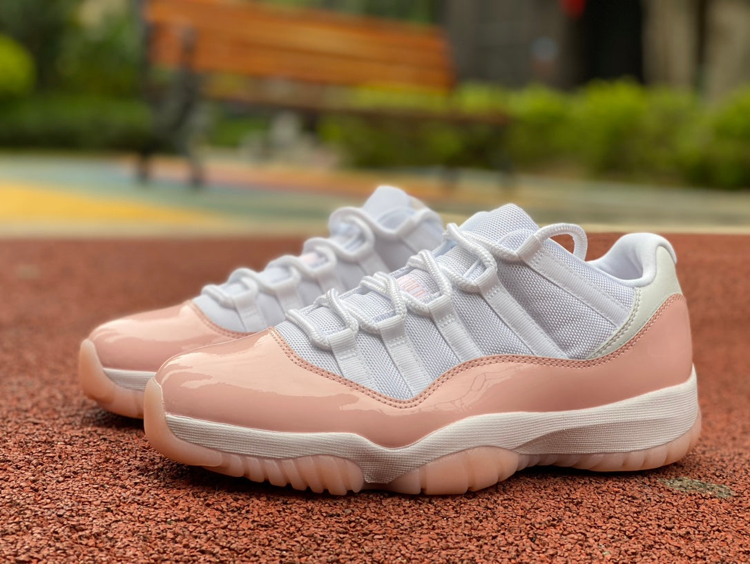 Air Jordan 11 Low Mujer “Rosa Leyenda”