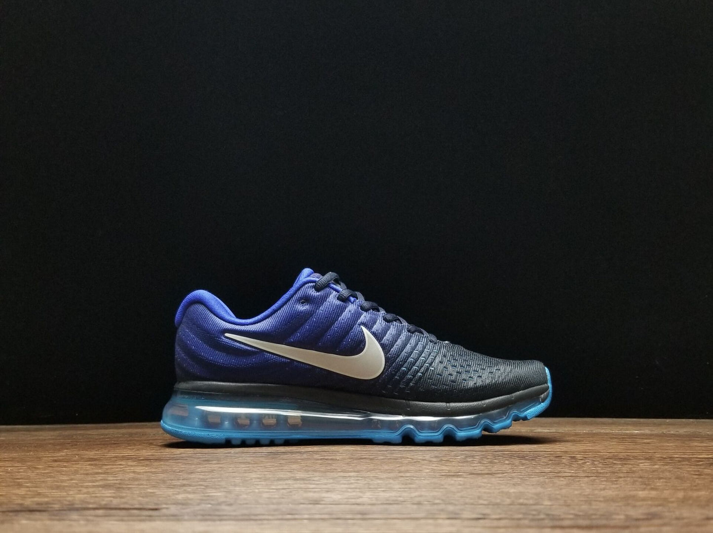 Nike air max 2017.- azules y negras