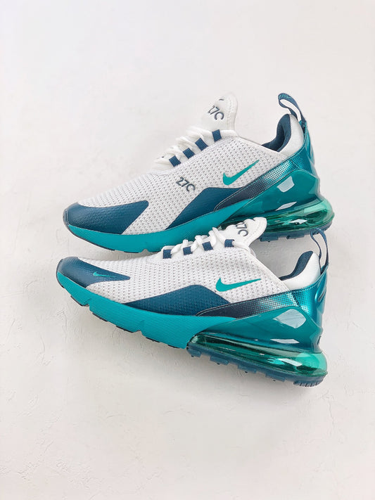 Nike Air Max 270.- blancas y verdes