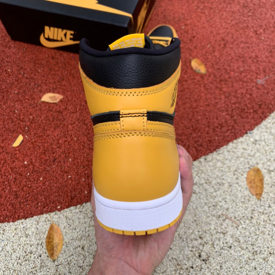 Air Jordan 1 .-negro y amarillo