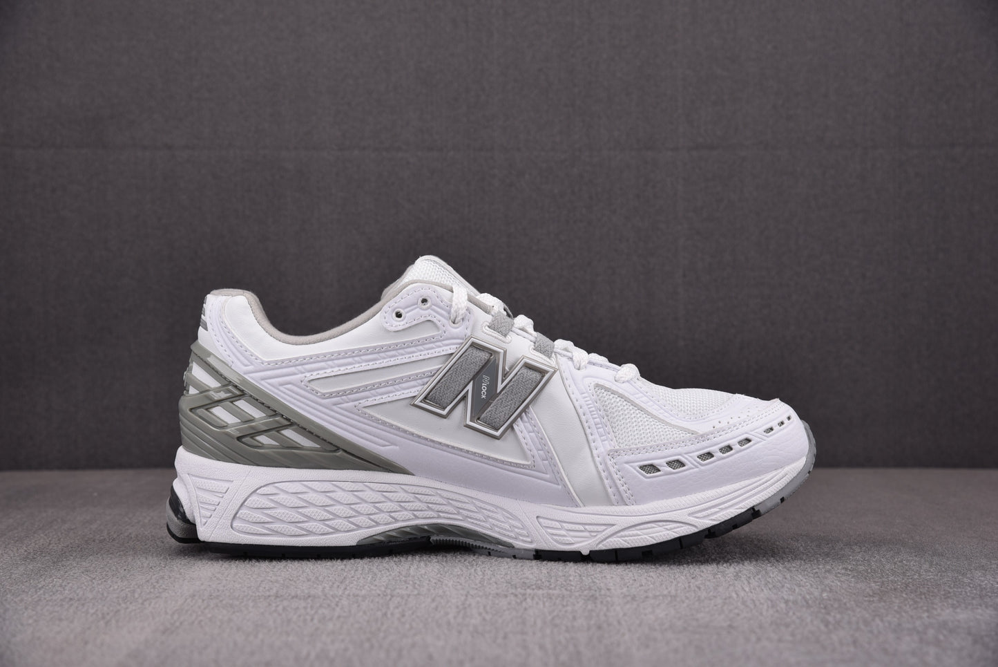 New Balance NB 1906R blanco