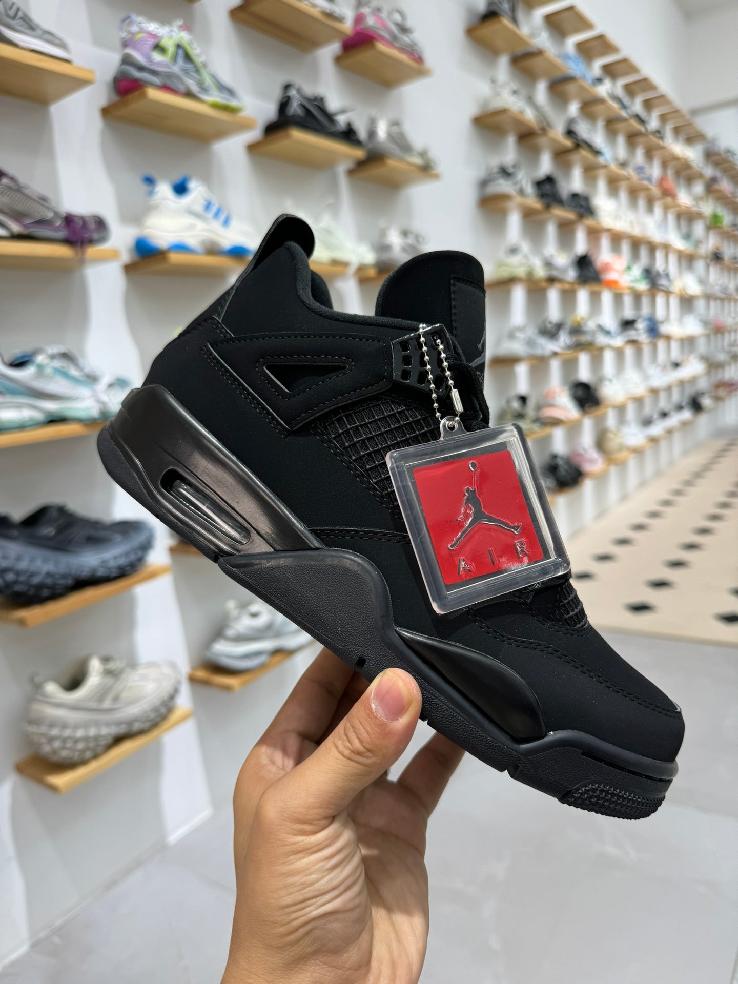 Air Jordan 4 Retro "Black Cat"