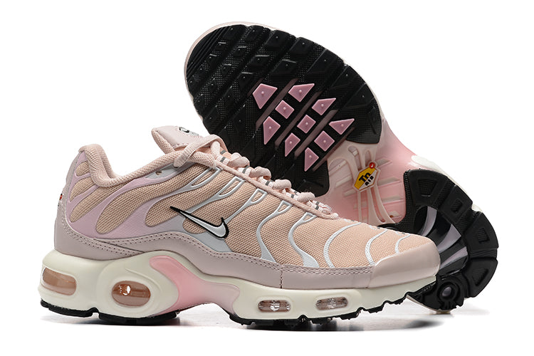 Zapatillas Nike TN Blancas y Rosas: Un toque de feminidad y estilo urbano