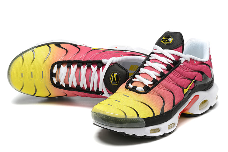 Zapatillas Nike TN: Explosión de color y estilo urbano