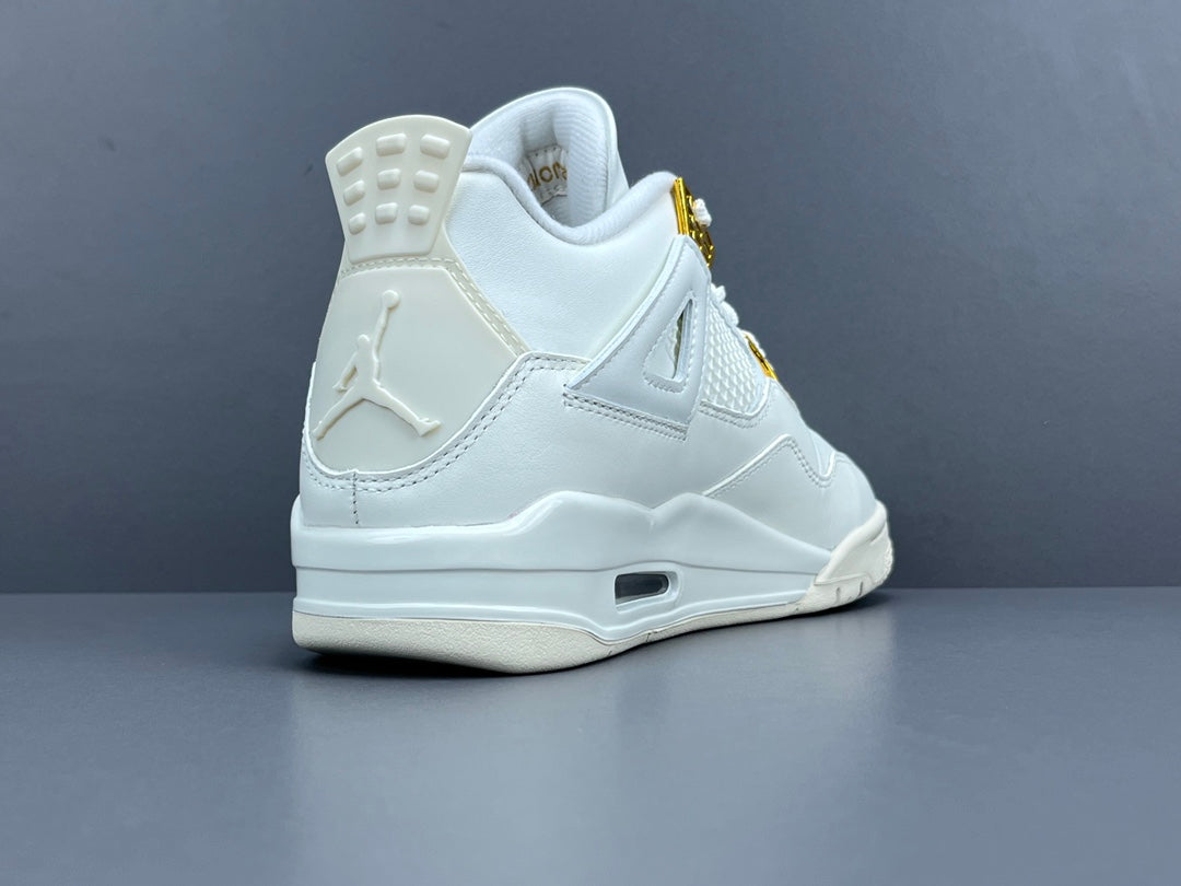 Air Jordan 4 "Metallic Gold"