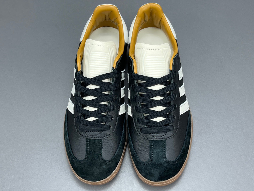 adidas Samba x JJJJound.- negras y blancas