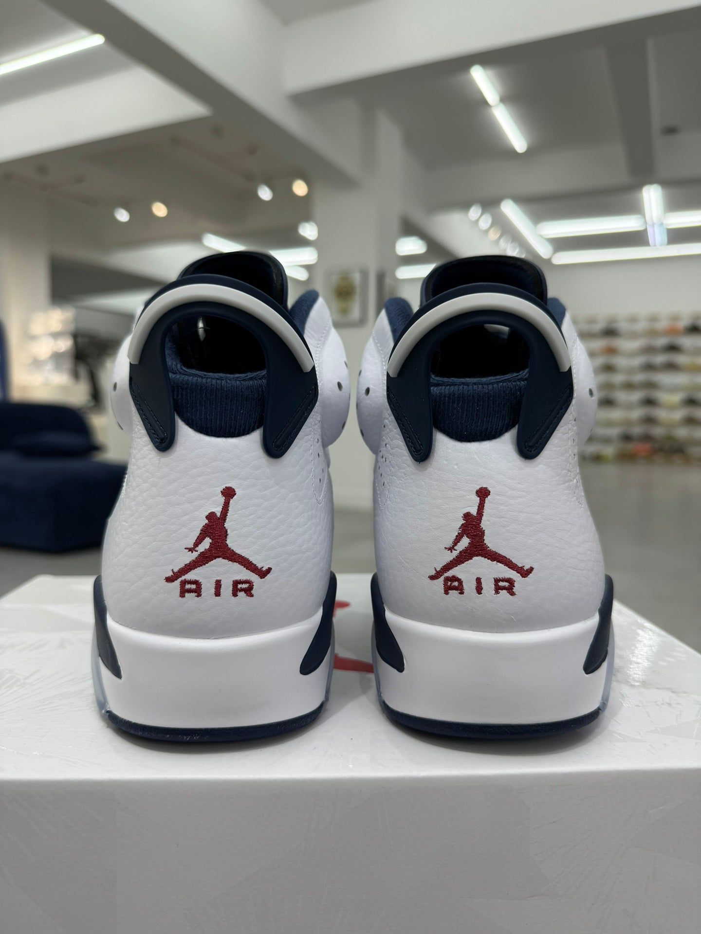 Air Jordan 6 Retro "Olympic" - Estilo y Prestigio