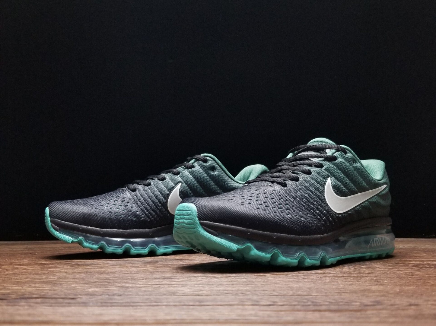 Nike air max 2017.- negras y verdes